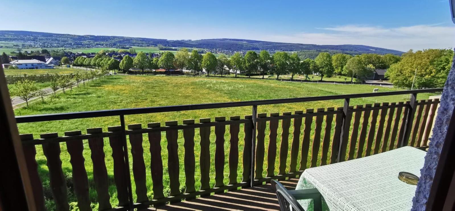 Hotel Wildenburger Hof Kempfeld エクステリア 写真