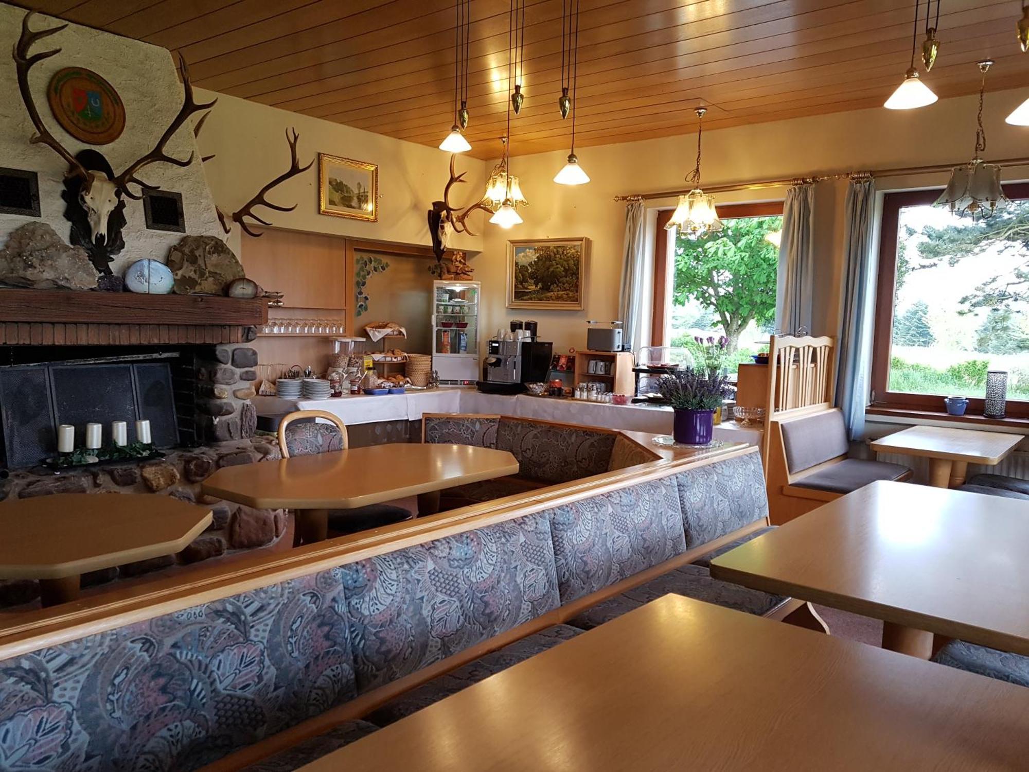 Hotel Wildenburger Hof Kempfeld エクステリア 写真